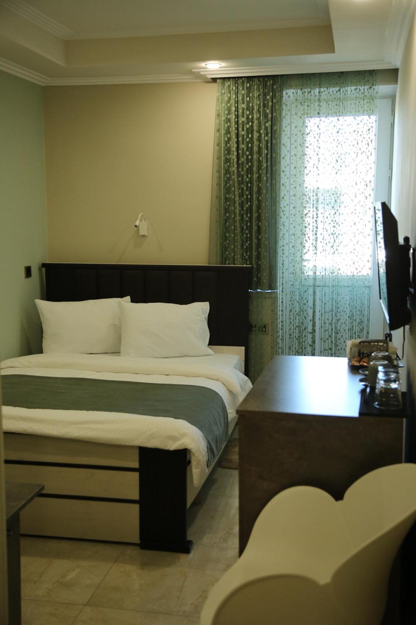 Vell Grey Hotel Martuni Экстерьер фото