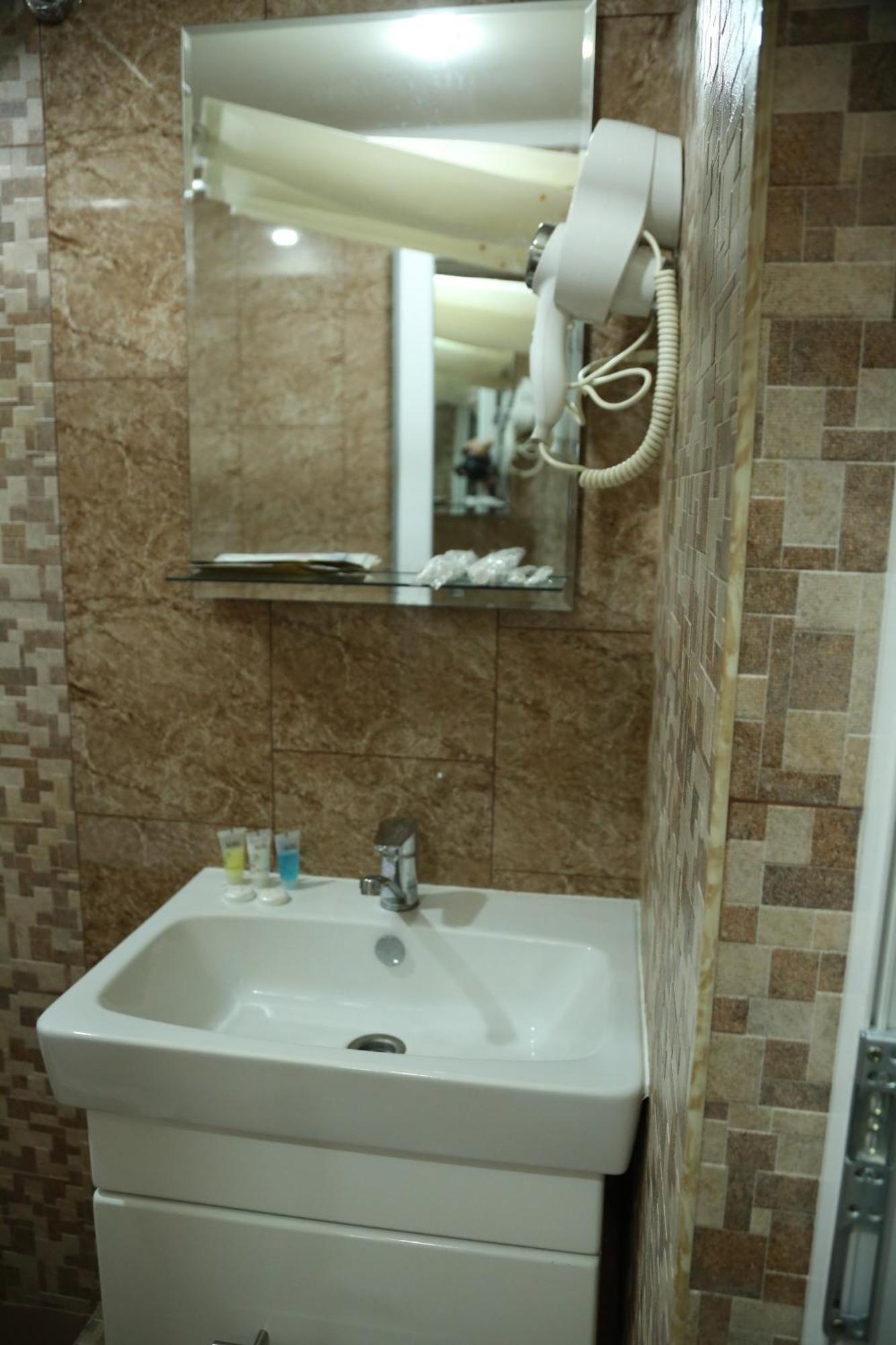 Vell Grey Hotel Martuni Экстерьер фото