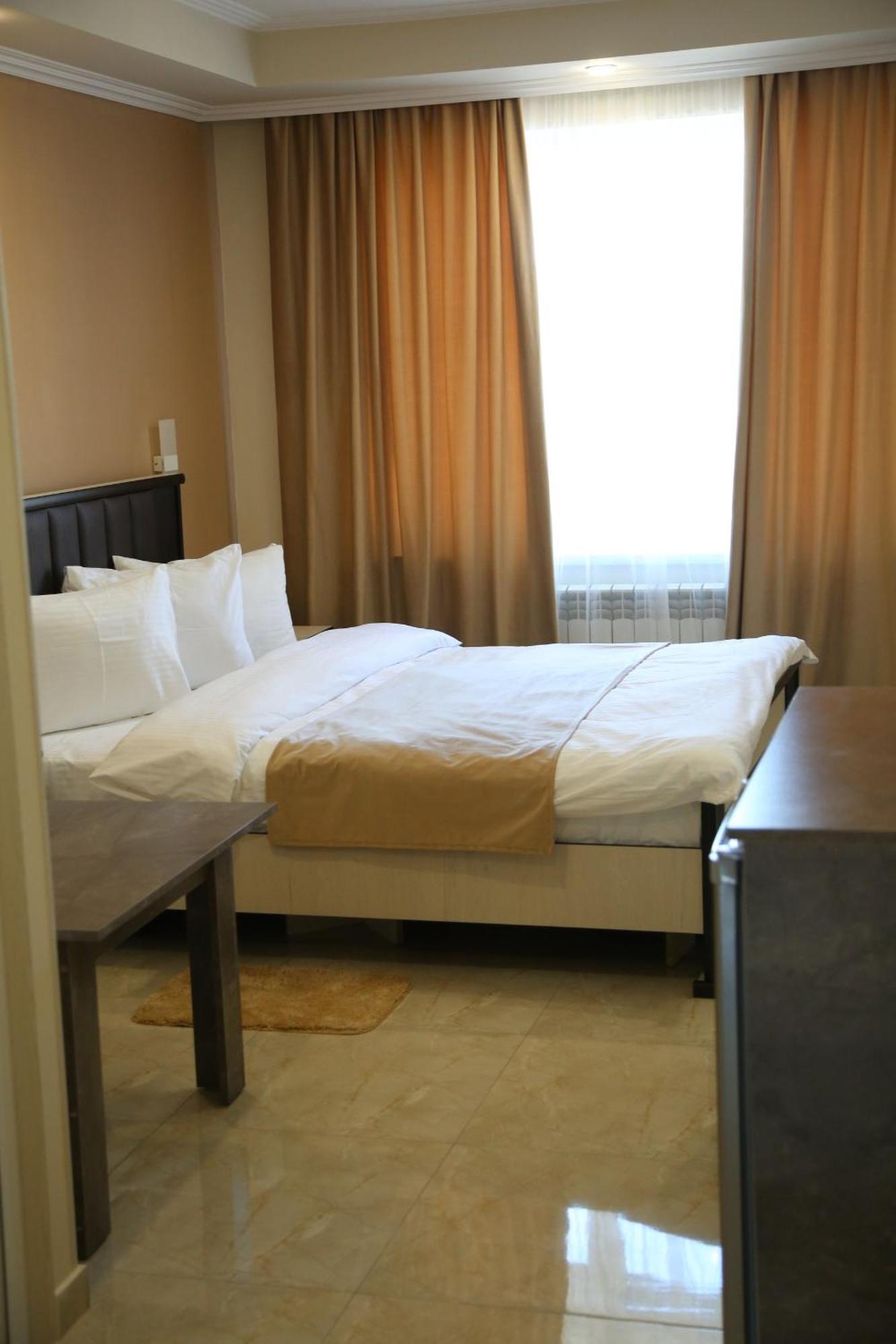 Vell Grey Hotel Martuni Экстерьер фото