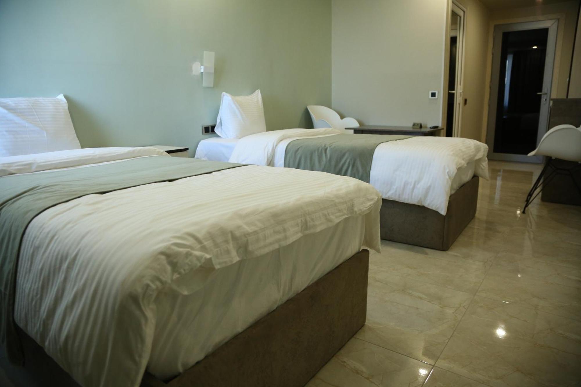 Vell Grey Hotel Martuni Экстерьер фото